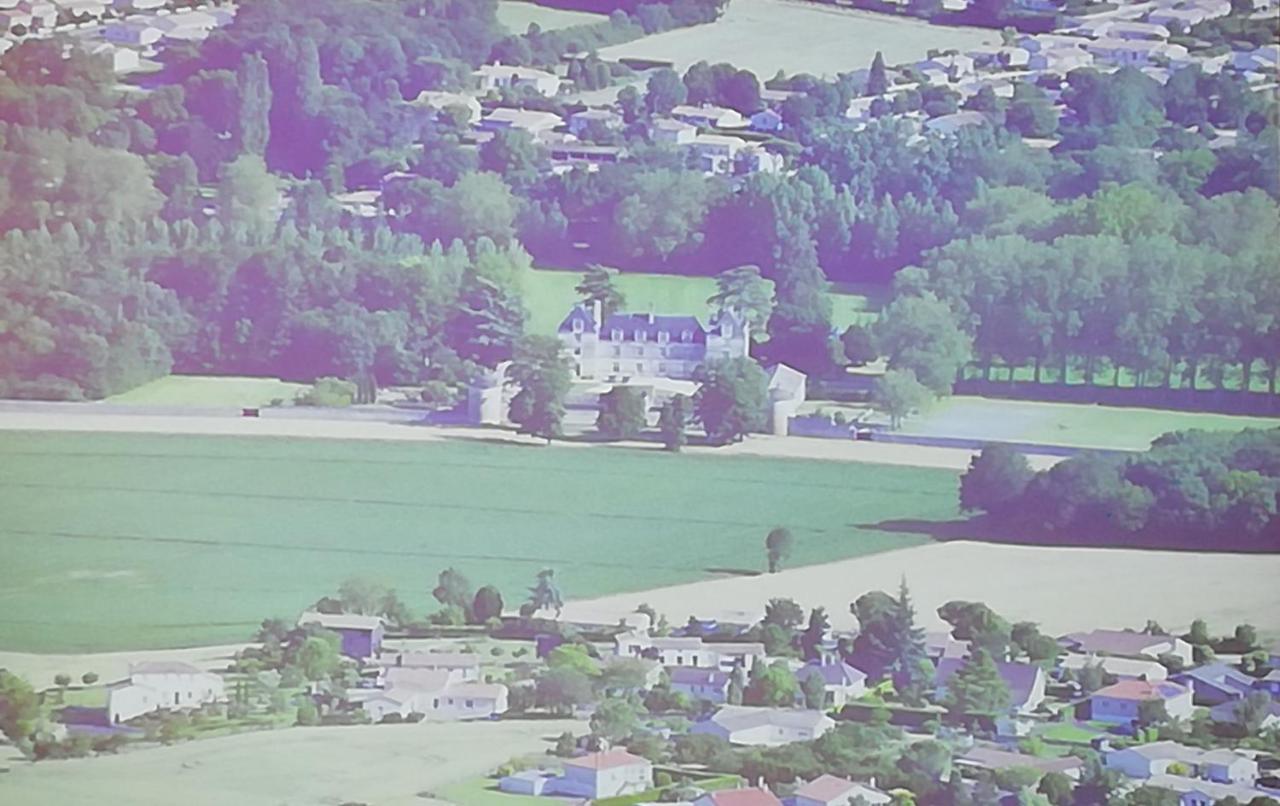 Au Grain D'Orge Villa Echire ภายนอก รูปภาพ